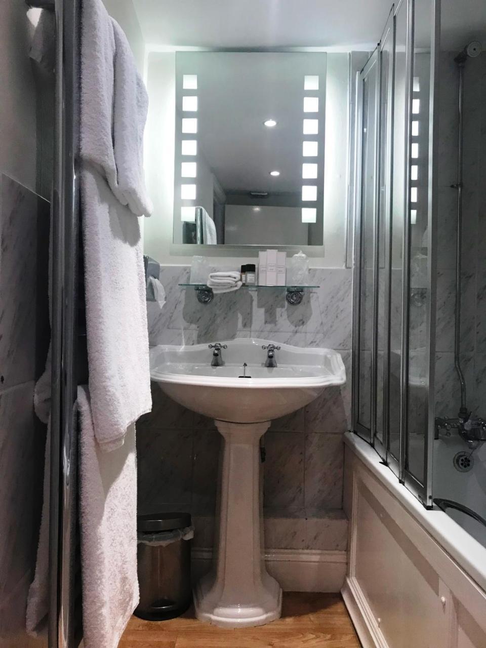 The Angel B&B شيشستر المظهر الخارجي الصورة